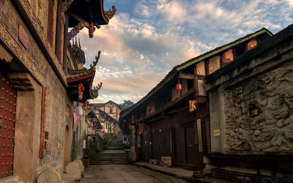 注意躲避